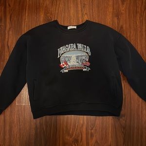 Niagara Falls Crewneck